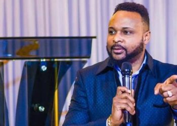 Pasteur Paul Mukendi: « On est déçu de la gestion de l’UDPS au pouvoir aujourd&rsquo;hui car ils ont vendu des rêves aux congolais »