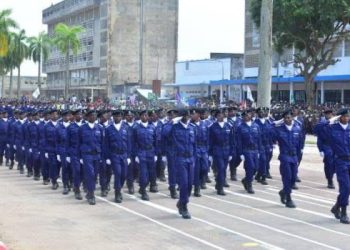 Projet de loi de programmation sur la PNC: le gouvernement envisage de recruter et de former 90 000 nouveaux policiers d’ici 2029