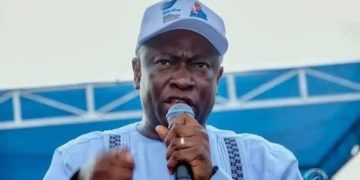 Augustin Kabuya aux militants de l’UDPS :  » je vous avais dit que Kabila était sérieux , c’était une façon de le caresser car nous avons pris le risque d’aller chez lui »