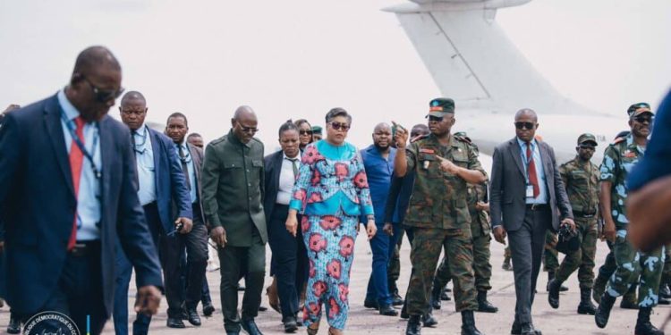 Kasaï Central : Judith Suminwa rappelle l’engagement du Président Félix-Antoine Tshisekedi à fournir l’électricité