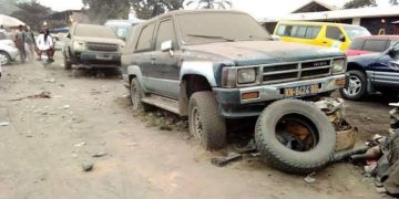 Kinshasa : Délai de 15 jours accordé pour récupérer les véhicules abandonnés devant les postes de police