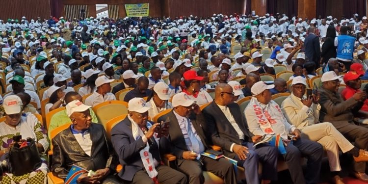 Journée internationale du travail: le nouveau SMIG sera en vigueur à la fin du mois de mai 2025″(Ephraim Akwakwa Nametu)