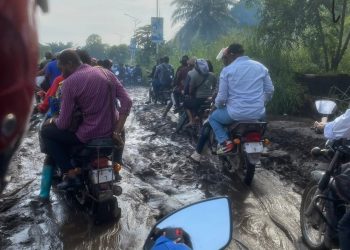 Pluies diluviennes à Kinshasa: l’avenue du tourisme impraticable après l’écoulement des pierres et sables