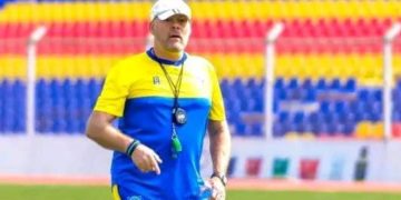Foot – RDC : Le FC St Eloi Lupopo annonce la résiliation du contrat avec son entraîneur belge Luc Eymael