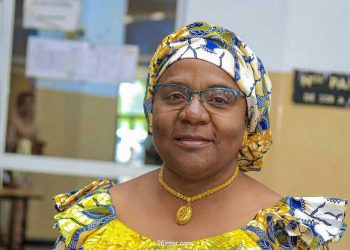 Accidents routiers dans le Haut-Katanga: à Kinshasa, la députée Lylyane Komba plaide pour l’installation des panneaux de signalisation et des tracés routiers sur les RN1, RN5 et RN6