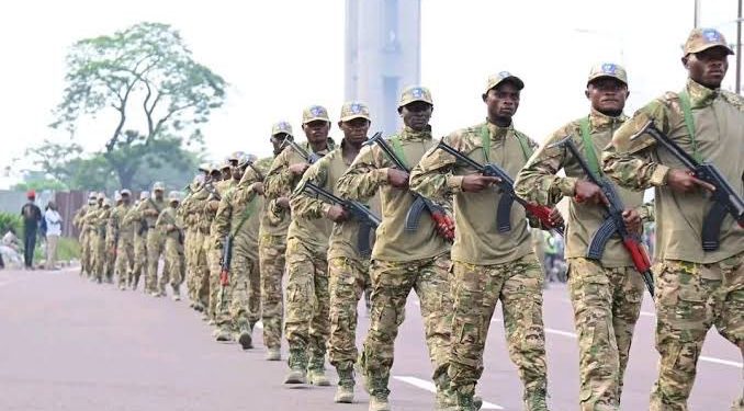 Tragédie à Kinshasa : Un garde républicain tire à bout portant sur trois militaires des FARDC au camp mobile