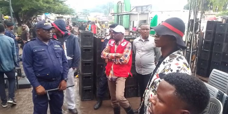 Kinshasa : Le bourgmestre de N’djili ordonne la fermeture d’un marché pirate au quartier 1 (Document)
