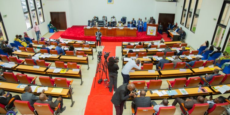 Kinshasa : l’exploitation des rapports des vacances parlementaires pour la période allant du 30 juin au 29 juillet au cœur de la plénière de ce jeudi