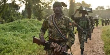 Ituri: le chef de l’armée ougandaise confirme l’entrée de ses troupes à Kasenyi et à Tchomia