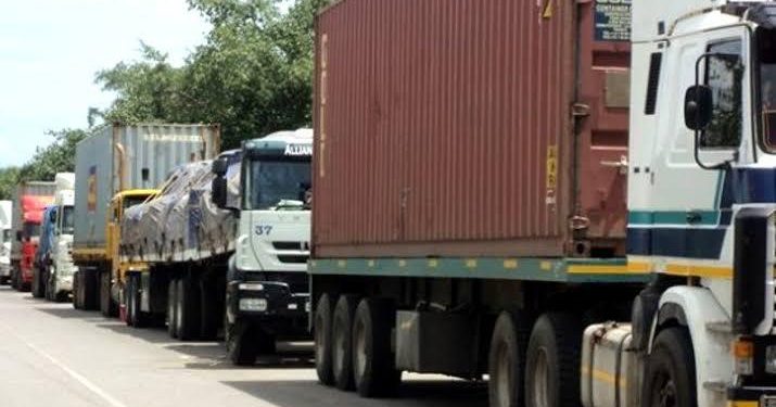 Kinshasa : le gouvernement provincial annonce de nouveaux horaires pour les camions de 20 tonnes et plus