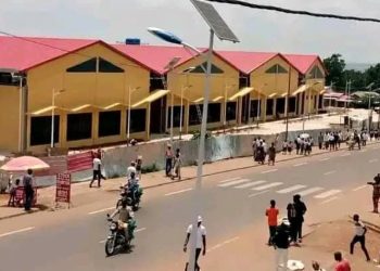 Kasaï : Le Maire de Tshikapa interdit l&rsquo;Entrée et de Sortie des Véhicules à partir de 20heures (Document)