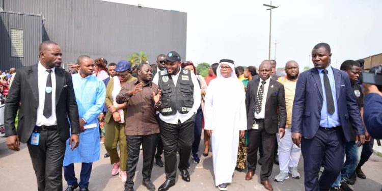 Kinshasa : Le gouverneur DANIEL BUMBA annonce le retour imminent des sinistrés des inondations du 4 avril dernier dans leurs domiciles