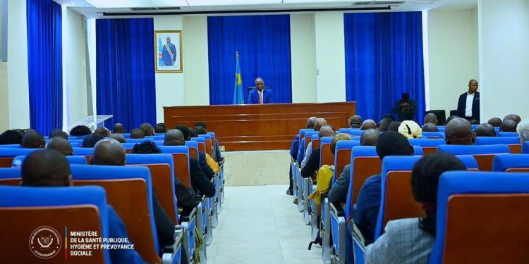 RDC : « En 15 mois, plus de 2 millions de femmes ont bénéficié de la gratuité de la maternité, facilitant l’accès aux soins obstétricaux » (ministre de la Santé Roger Kamba)