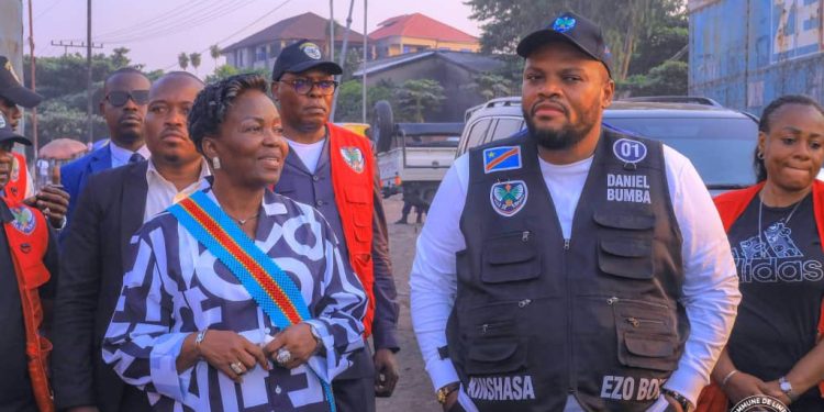 Incendies à répétition à Kinshasa : Le Gouverneur Daniel Bumba met en garde contre la vente illicite de carburant