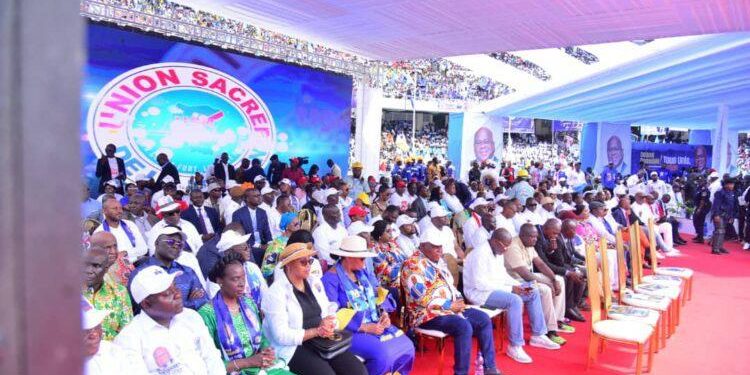 Kinshasa : la jeunesse de l’Union sacrée projette une manifestation pacifique le 1er juillet en soutien au futur accord entre la RDC et les États-Unis d’Amérique