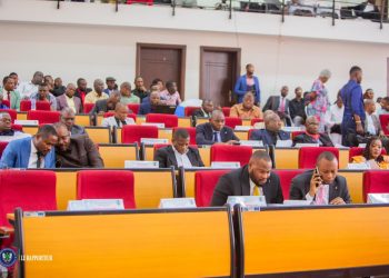 Kinshasa : l’édit portant sur l’identification des élèves et sur la planification provinciale de l’enseignement maternel, primaire, secondaire et professionnel déclaré recevable