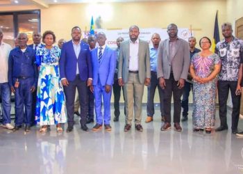 Lomami : Le Gouverneur Iron-Van Kalombo préside la 1ère réunion du Comité de Pilotage du programme de coopération RDC–Belgique
