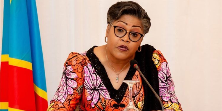 RDC : la première ministre Judith Suminwa fixe le SMIG à 14500 fc à partir de Mai 2025 (décret)