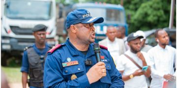 Lutte contre le banditisme à Kinshasa : Le chef de la Police appelle ses troupes à redoubler des efforts