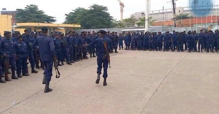 ‎Kinshasa : la Police Nationale Congolaise annonce la traque des bandits Kuluna dans la commune de Matete
