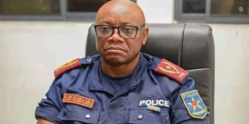 Haut-Katanga : Le commissaire divisionnaire Blaise Kilimbalimba a pris officiellement l’étendard de commandement de la Police nationale