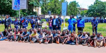 Haut-Katanga : Encore plus de 50 nouveaux présumés criminels arrêtés et présentés à la population dans le cadre de l’opération « Ndobo »