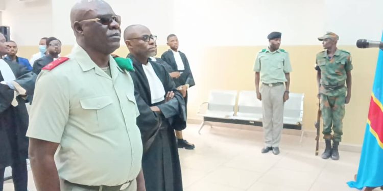 RDC : la justice militaire condamne le général John MULONGO à 10 ans de prison pour désertion