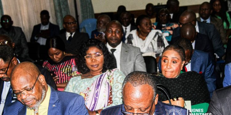 Application du SMIG : la DGA des Lignes Maritimes Congolaises Gisèle Mbwansiem présente à la réunion de haut niveau au Ministère du Portefeuille