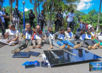 Haut-Katanga : 9 présumés voleurs arrêtés et présentés au commissaire provincial de la police