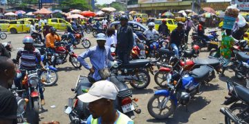 Kinshasa : le gouvernement provincial s&rsquo;engage à réorganiser la circulation des motocyclistes, autrement appelés « wewas »‎