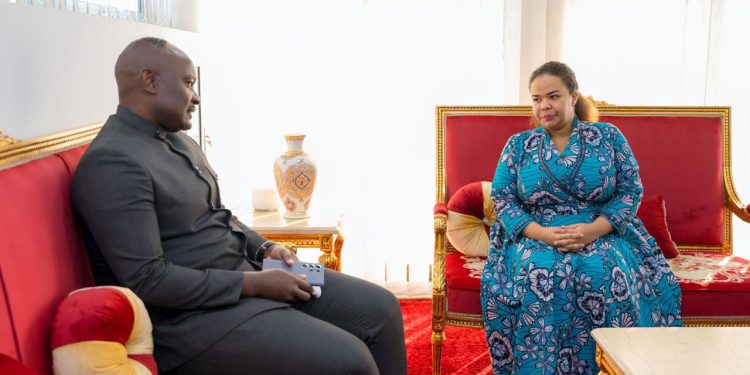 Réouverture du poste frontalier de Bunagana : Kayikwamba convoque l’ambassadeur ougandais à Kinshasa