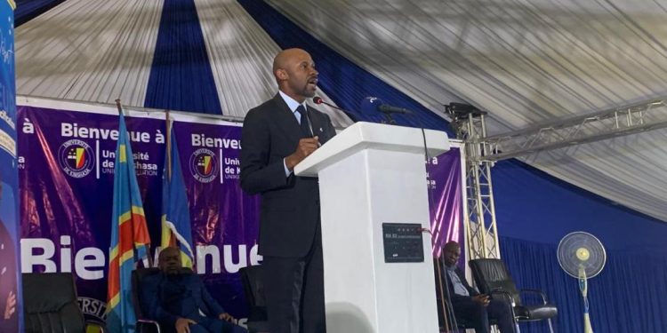 Patrick Muyaya aux étudiants de l’UNIKIN : « Il ne peut y avoir de paix durable si la jeunesse ne s’approprie pas l’histoire »