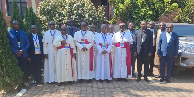 Tensions dans la région des Grands Lacs: à Kigali, la CENCO participe à la session du Comité Permanent de l’ACEAC sur la justice et la paix