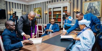 RDC: André Wameso officiellement installé à la tête de la Banque Centrale
