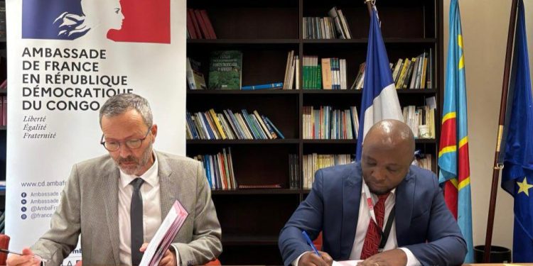 RDC : La France octroie une subvention de 1,5 million d’euros pour le renforcement de l’assistance humanitaire en Ituri