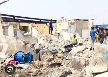 Kinshasa : Le gouvernement provincial lance l’opération de démolition des parcelles pour élargir la route Pétro Congo dans la commune de Masina