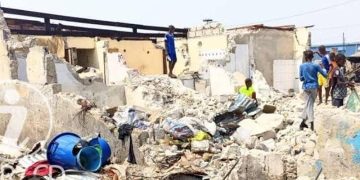 Kinshasa : Le gouvernement provincial lance l’opération de démolition des parcelles pour élargir la route Pétro Congo dans la commune de Masina
