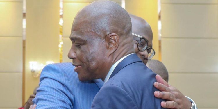 Gouvernement Suminwa II: « nous ne sommes plus à l’heure des partages de postes, nous avons dit non par patriotisme » ( LAMUKA)