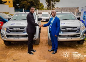 LMC : Après Kinshasa, la direction provinciale du Kongo Central dotée des pick-up neufs pour renforcer la mobilité du personnel