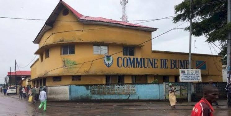 Renforcement de la sécurité à Bumbu : Un appel à l’installation d’un poste de police supplémentaire dans le quartier Mbandaka pour lutter contre le braquage
