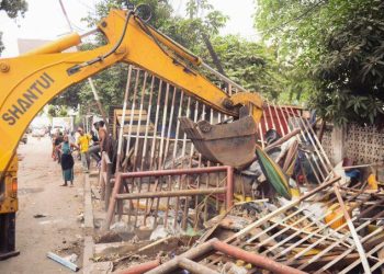 Kinshasa : Daniel Bumba lance l’opération de démolition des constructions anarchiques