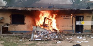 Recrudescence à BOMA : la population barricade certaines voies publiques pour dénoncer les braquages