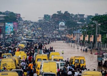 ‎Kinshasa : la population invitée à la patience face aux embouteillages monstres‎