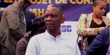 Rocades de Kinshasa: Le ministre des infrastructures John Banza lance le début d’indemnisation en faveur des personnes éligibles au paiement