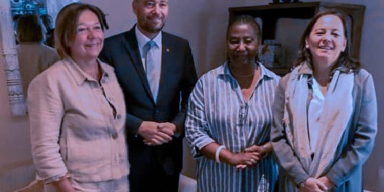Lubumbashi : Auprès du VPM des affaires étrangères belges Maxime Prévot, l’honorable Princesse Dominique Munongo Inamizi évoque la nécessité d’un dialogue entre Congolais