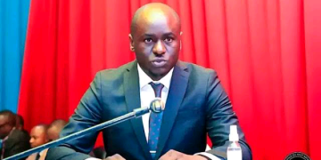 LUBUMBASHI : Patrick KAFWIMBI est le seul maire qui engage la ville, l’installation de Joyce Tunda est une comédie administrative (Hôtel de ville)