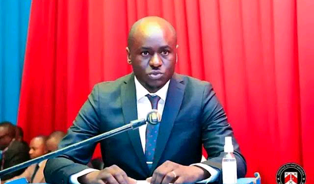 LUBUMBASHI : Patrick KAFWIMBI est le seul maire qui engage la ville, l’installation de Joyce Tunda est une comédie administrative (Hôtel de ville)