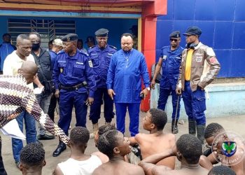 Kinshasa : Six présumés bandits urbains et sept criminels armés interpellés à Selembao