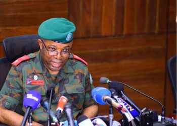 Situation à UVIRA : « La contestation de la nomination du général Gasita est une manœuvre des ennemis de la République », ( porte-parole FARDC)