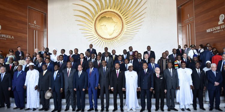 Journée internationale de l’Union africaine : le président de la Commission insiste sur l’importance de la coopération entre gouvernements